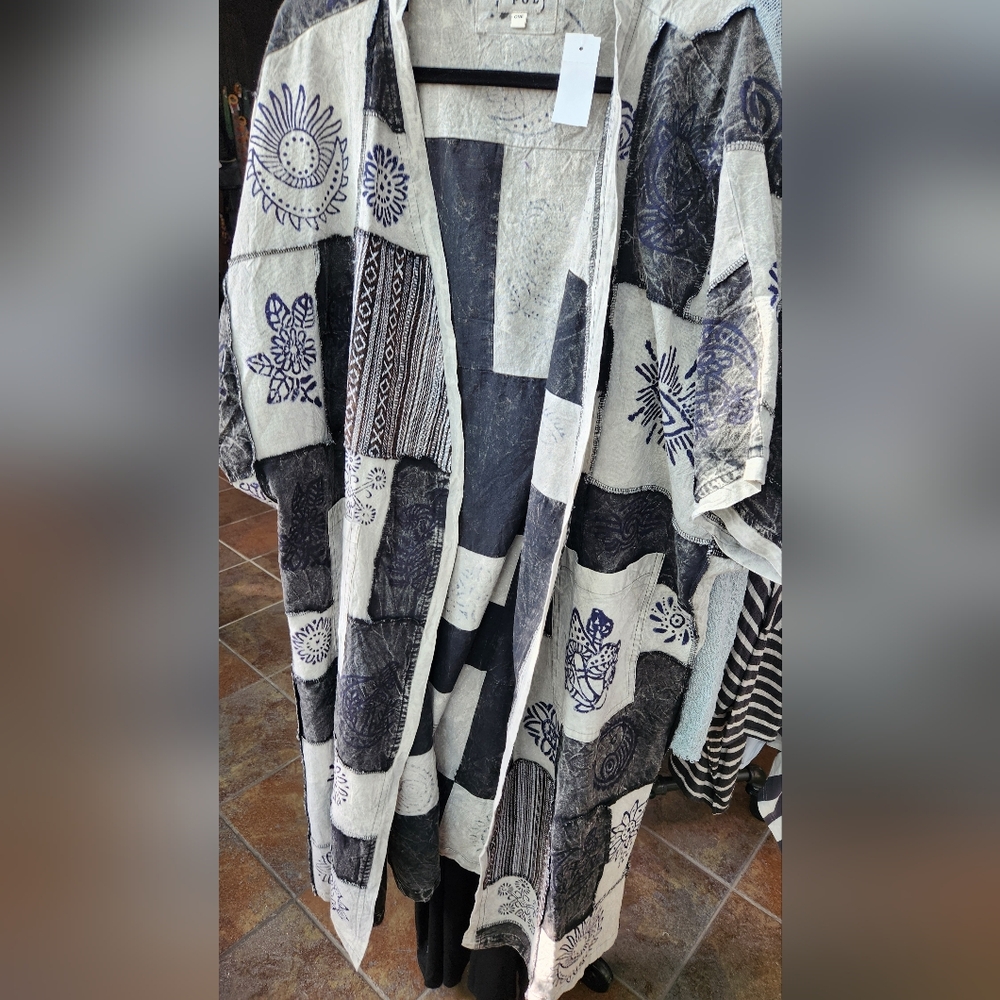 POL Patchwork Duster Kimono - Picture 3 of 7